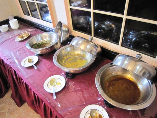 スリランカ料理レストラン「ランディワ」カレービュッフェ